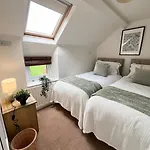 Idyllic Retreat With Log Burner Near Castle * 丹比