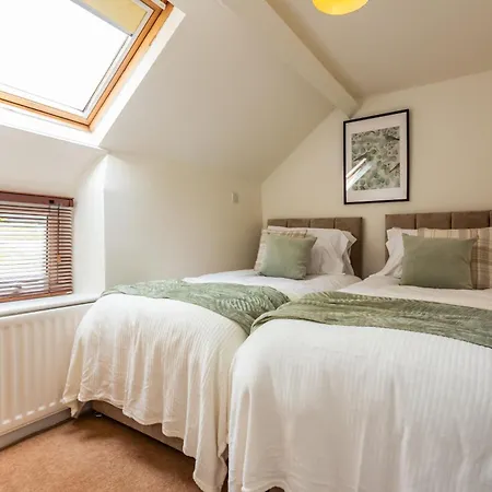 Ferienhaus Idyllic Retreat With Log Burner Near Castle Danby